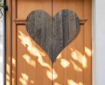 24" Weathered Gray Reclaimed Wood Heart Wall Decor